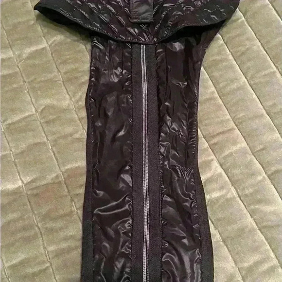 Lululemon removable hood quilted down jacket - Picture 2 of 2